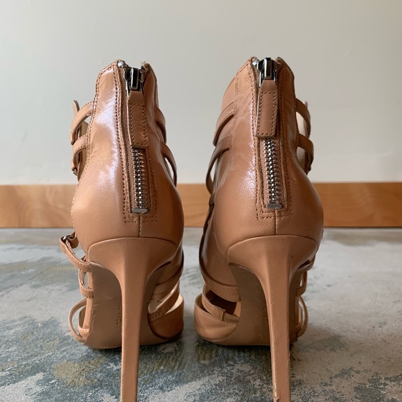 Nine West Zip Back Heels - Size 7.5 - Picture 4 of 6